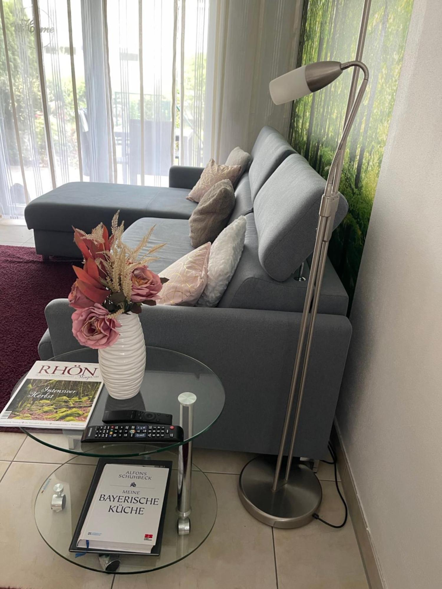 Apartment Blumsens Stadtwohnung Am Oertelplatz München